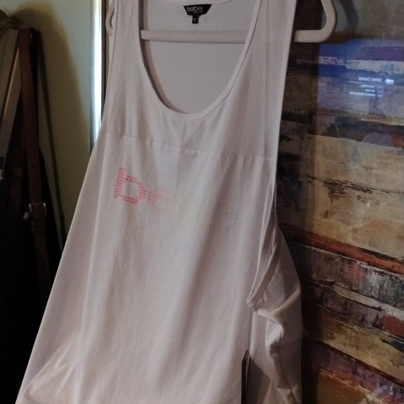 NWT Plus Size BEBE Sport Printed Logo Design Active Wear Tank Top in White - 3X - Picture 2 of 5